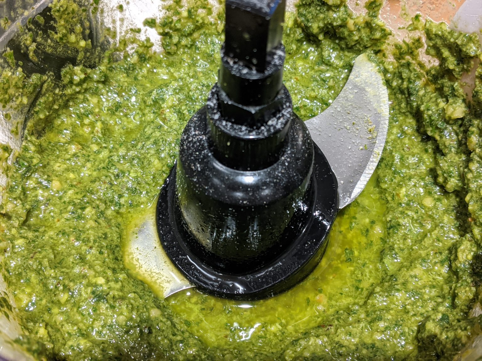 24 Recipes on How to Use Basil in Cooking Kitchen Foliage