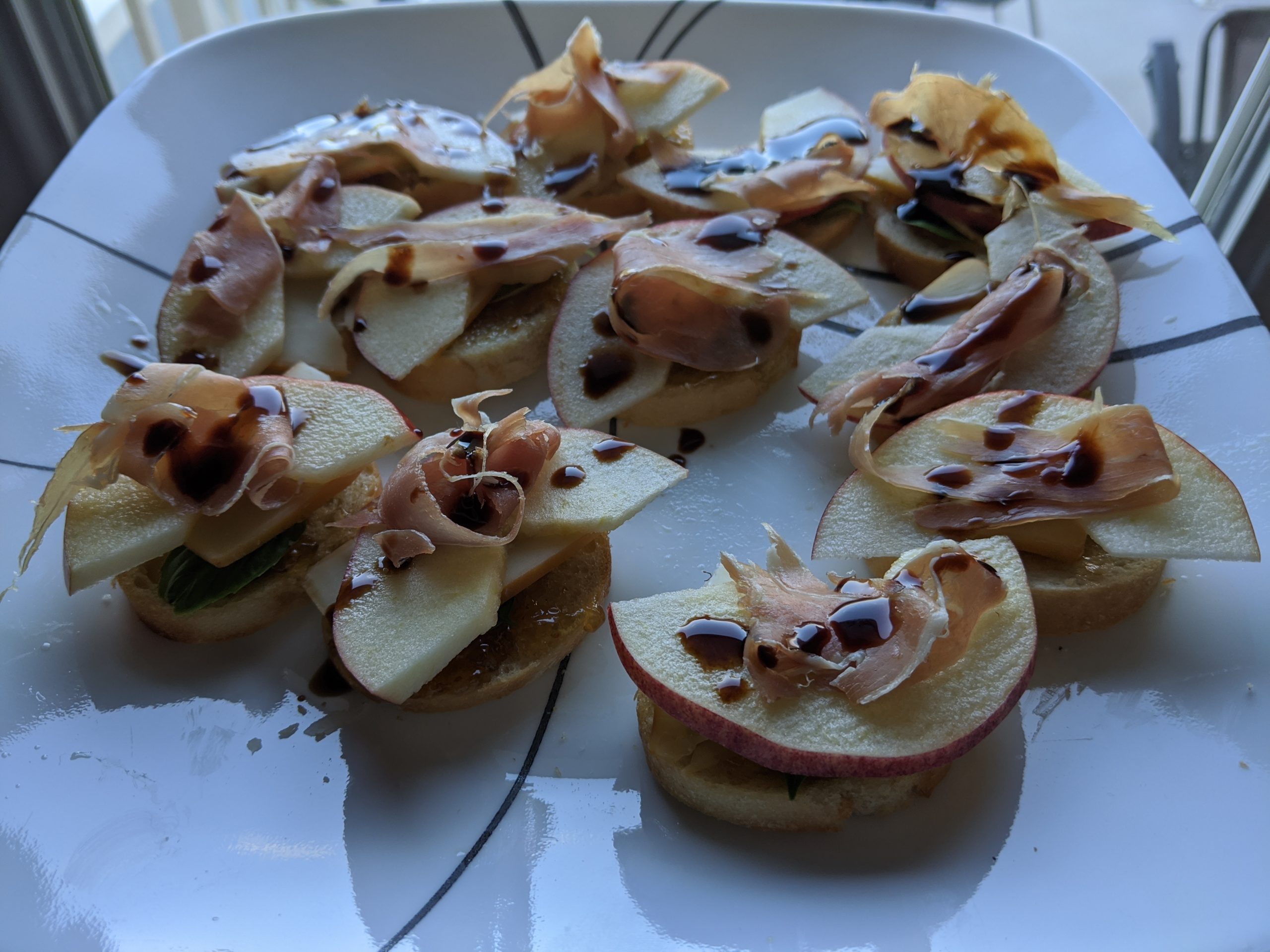 Sweet Basil uses in Cooking Kitchen Foliage